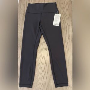 Lululemon wonder under 25” size 8 black leggings